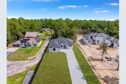 2027 18th Ave NE, Naples, FL 34120 - Photo 44