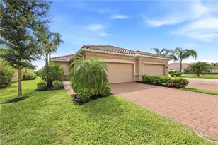 2584 Vine Ave, Naples, FL 34120 - Photo 2