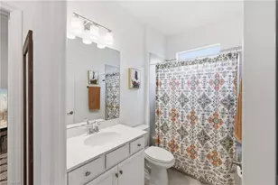 2584 Vine Ave, Naples, FL 34120 - Photo 22