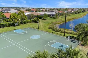 2584 Vine Ave, Naples, FL 34120 - Photo 36