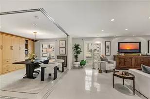250 W Park Shore Dr, Naples, FL 34103 - Photo 24