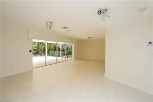 2901 Crayton Rd, Naples, FL 34103 - Photo 34