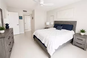 216 Bobolink Way, Naples, FL 34105 - Photo 12