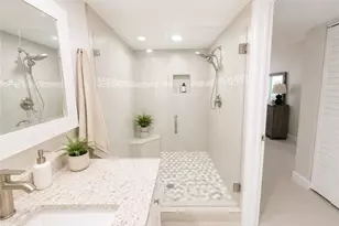 216 Bobolink Way, Naples, FL 34105 - Photo 14