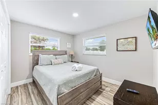 668 97th Ave N, Naples, FL 34108 - Photo 32