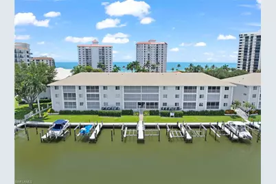 10684 Gulf Shore Dr #205, Naples, FL 34108 - Photo 28