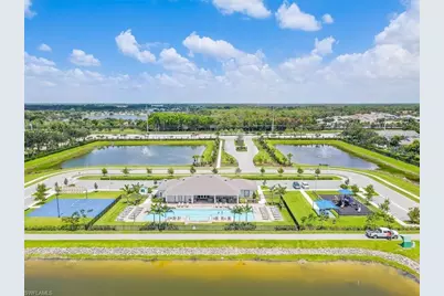15245 Wildflower Cir, Naples, FL 34119 - Photo 30
