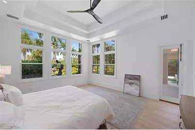 2749 Medallist Ln, Naples, FL 34109 - Photo 12