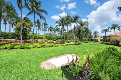 2749 Medallist Ln, Naples, FL 34109 - Photo 36