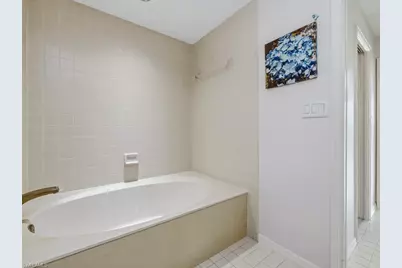 82 Cypress View Dr, Naples, FL 34113 - Photo 14