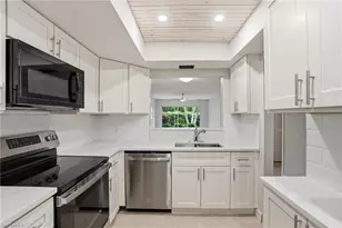3150 Binnacle Dr, Naples, FL 34103 - Photo 8