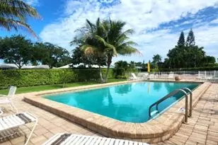 2000 Alamanda Dr, Naples, FL 34102 - Photo 16