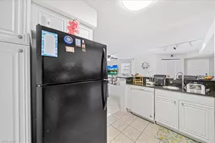 8235 Ibis Club Dr, Naples, FL 34104 - Photo 6