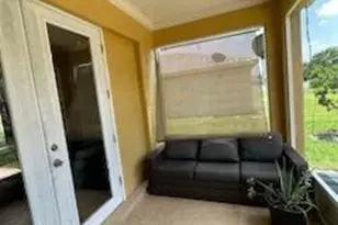 11170 Lakeland Cir, Fort Myers, FL 33913 - Photo 12