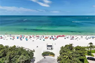 260 Southbay Dr, Naples, FL 34108 - Photo 2