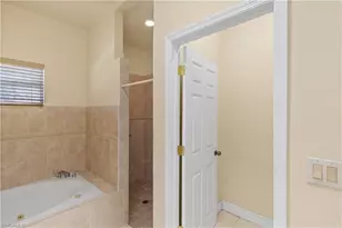 2495 62nd Ave NE, Naples, FL 34120 - Photo 32