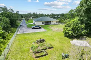 2495 62nd Ave NE, Naples, FL 34120 - Photo 2