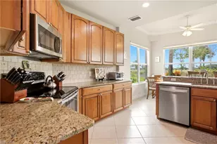 9204 Quartz Ln, Naples, FL 34120 - Photo 12