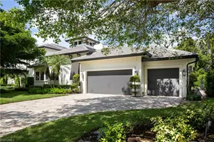 3170 Crayton Rd, Naples, FL 34103 - Photo 32