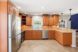 1268 Jardin Dr, Naples, FL 34104 - Photo 8