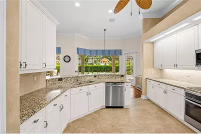2027 Castle Garden Ln, Naples, FL 34110 - Photo 10