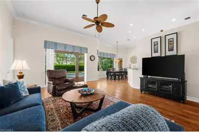2027 Castle Garden Ln, Naples, FL 34110 - Photo 6