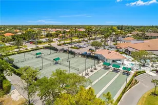 460 Fox Haven Dr, Naples, FL 34104 - Photo 40