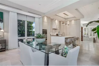 32 6th St S, Naples, FL 34102 - Photo 14