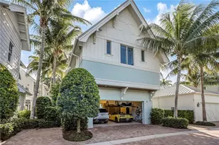 32 6th St S, Naples, FL 34102 - Photo 36