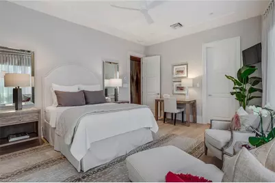 32 6th St S, Naples, FL 34102 - Photo 30
