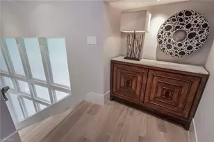 32 6th St S, Naples, FL 34102 - Photo 20