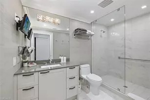 13915 Old Coast Rd, Naples, FL 34110 - Photo 18
