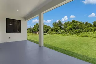 611 Lincoln Ave, Lehigh Acres, FL 33972 - Photo 20