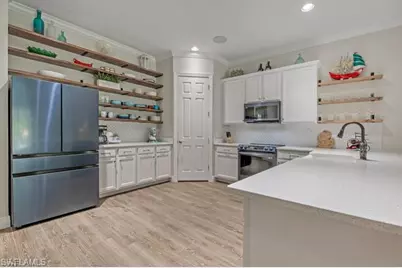 1123 S Town and River Dr, Fort Myers, FL 33919 - Photo 10