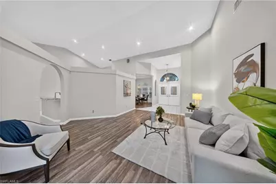 2628 White Cedar Ln, Naples, FL 34109 - Photo 16