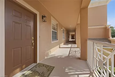 9631 Spanish Moss Way #3922, Bonita Springs, FL 34135 - Photo 2