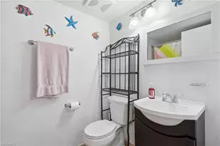132 Santa Clara Dr, Naples, FL 34104 - Photo 22