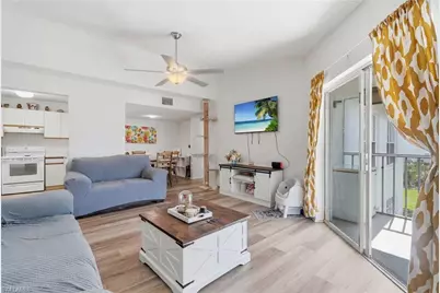 132 Santa Clara Dr #10, Naples, FL 34104 - Photo 8