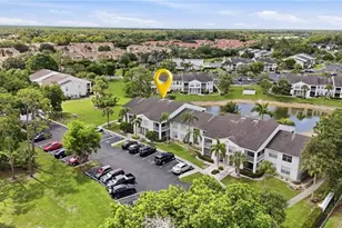 132 Santa Clara Dr, Naples, FL 34104 - Photo 2
