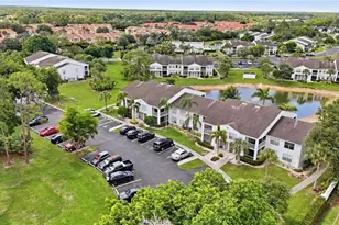 132 Santa Clara Dr, Naples, FL 34104 - Photo 36