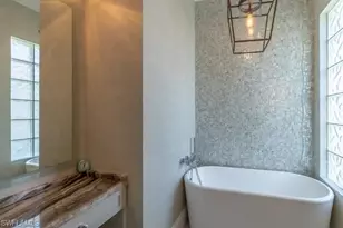 7911 Portofino Ct, Naples, FL 34114 - Photo 32