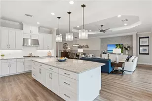 9525 Montelanico Loop, Naples, FL 34119 - Photo 16