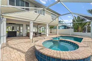 320 Madison Ct, Fort Myers Beach, FL 33931 - Photo 6