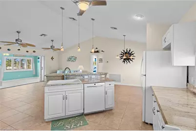 320 Madison Ct, Fort Myers Beach, FL 33931 - Photo 14