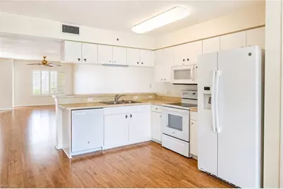 4965 Sandra Bay Dr #102, Naples, FL 34109 - Photo 4