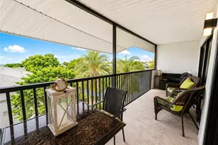 600 Neapolitan Way, Naples, FL 34103 - Photo 20