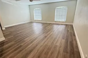 2921 2nd Ave SE, Naples, FL 34117 - Photo 12