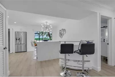 788 Park Shore Dr #E14, Naples, FL 34103 - Photo 10