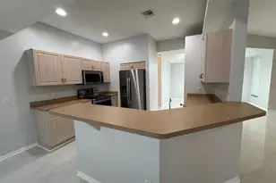 4649 Santiago Ln, Bonita Springs, FL 34134 - Photo 4