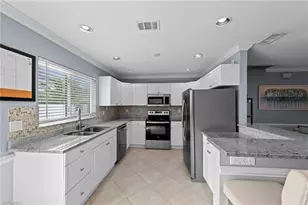 3923 SW 1st Ave, Cape Coral, FL 33914 - Photo 14